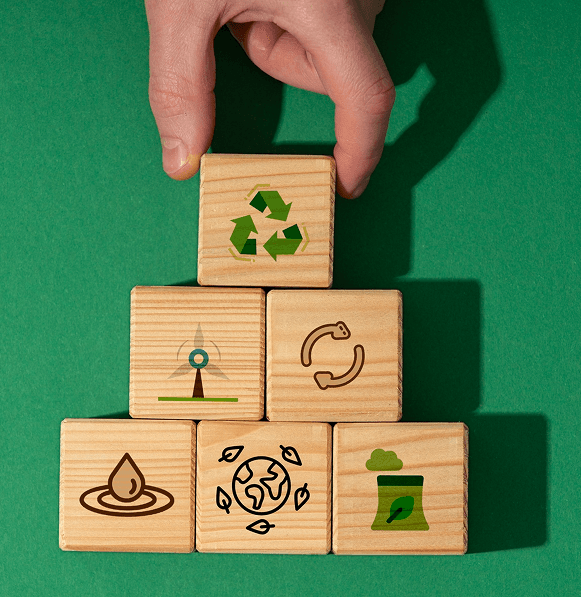 Cubos de sustentabilidade com ícones ESG