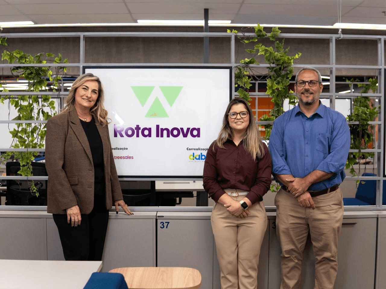 Telog presente no evento de lançamento do Rota Inova